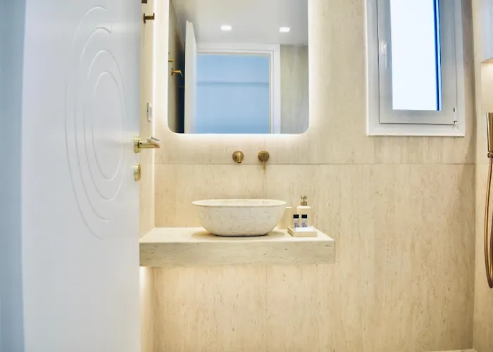 Xenios Zeus 1 Koróni